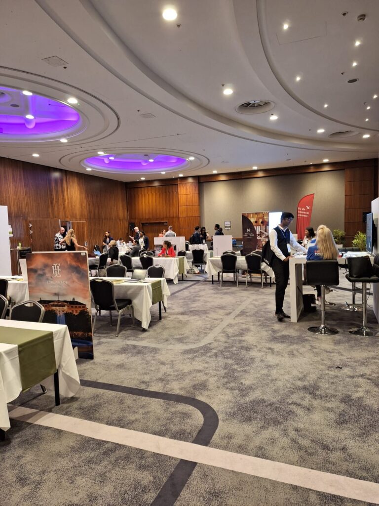 d128cb0b-20f1-45ff-92a2-9ba1adfd4dce